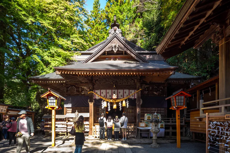 新倉富士浅間神社の拝殿