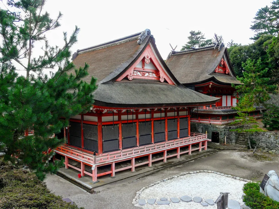 日御碕神社の日沉宮の社殿